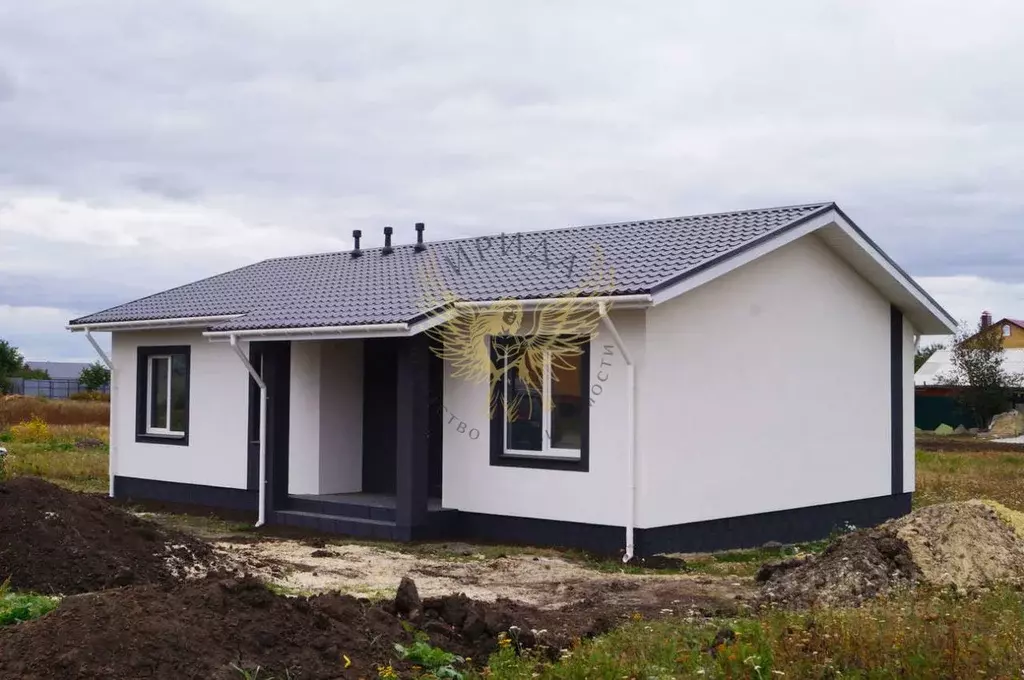 Дом в Белгородская область, Белгородский район, Хохловское с/пос, с. ... - Фото 1