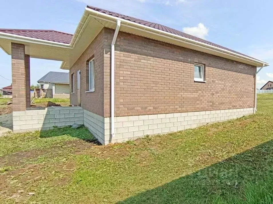 Дом в Белгородская область, Белгородский район, с. Стрелецкое ул. ... - Фото 1