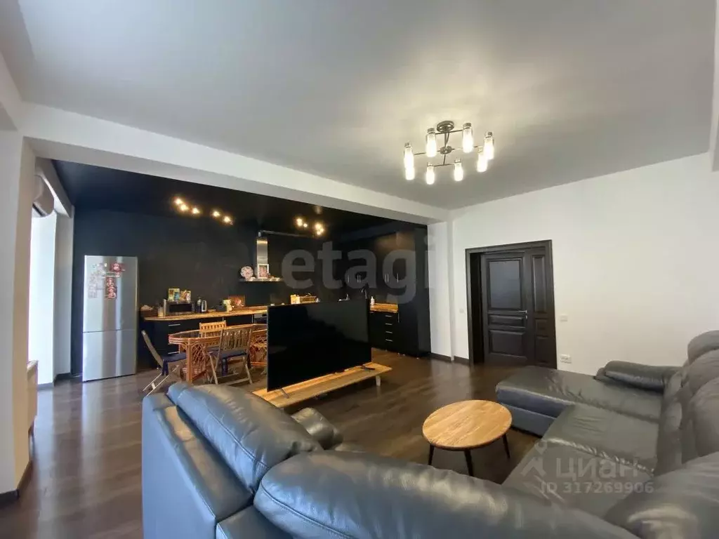 3-к кв. Ставропольский край, Ессентуки Октябрьская ул. (119.0 м) - Фото 1