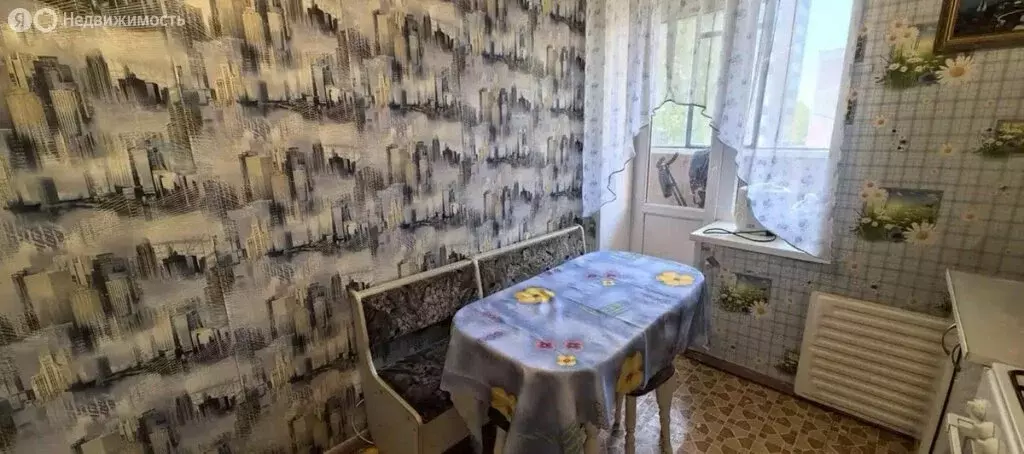 2-комнатная квартира: Стерлитамак, улица Артёма, 23 (51 м) - Фото 2