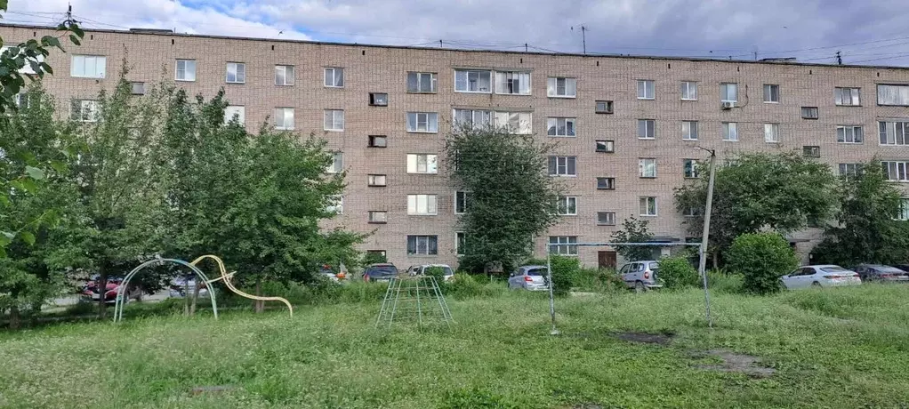 2-к кв. Свердловская область, Среднеуральск ул. Строителей, 4 (48.2 м) - Фото 0