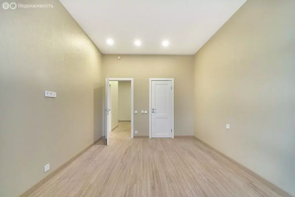 2-комнатная квартира: Обнинск, улица Славского, 10 (72.6 м) - Фото 1