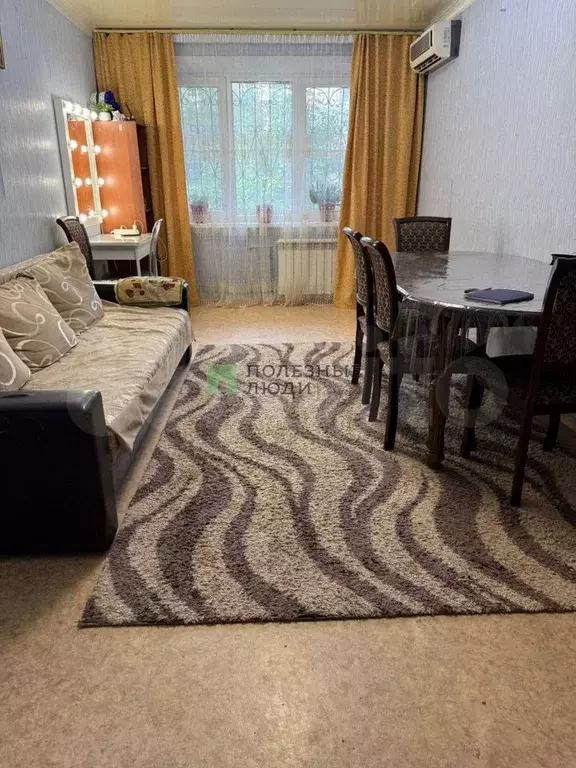 3-к. квартира, 70 м, 1/9 эт. - Фото 0