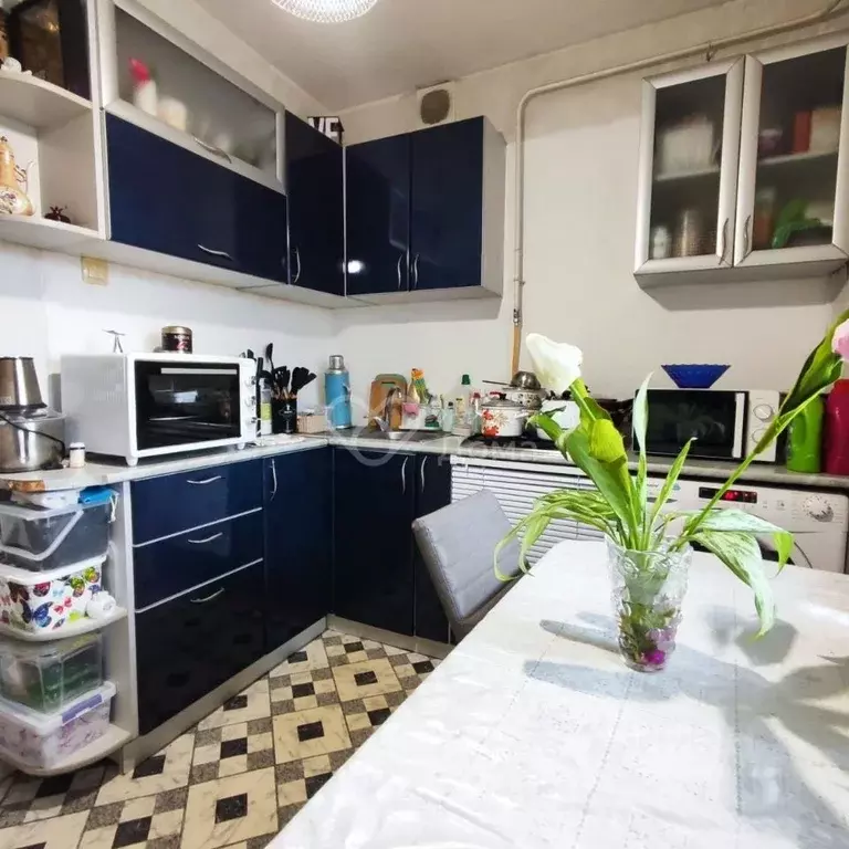 1-к кв. Волгоградская область, Волгоград ул. Кирова, 86А (32.4 м) - Фото 2