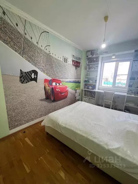 Дом в Саха (Якутия), Якутск ул. Ивана Крафта (113 м) - Фото 1