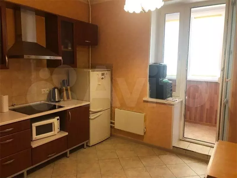 1-к. квартира, 46 м, 4/17 эт. - Фото 0
