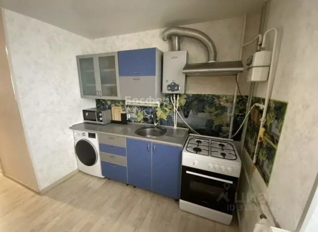 2-к кв. Крым, Феодосия ул. Строительная, 13 (55.7 м) - Фото 0