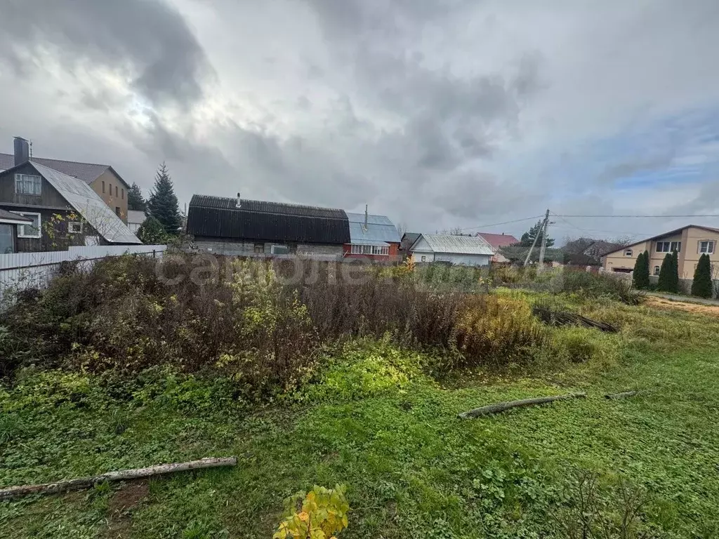 Участок в Московская область, Можайск Весенняя ул. (6.0 сот.) - Фото 1