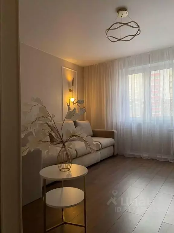 1-к кв. Красноярский край, Красноярск Караульная ул., 48 (42.0 м) - Фото 0