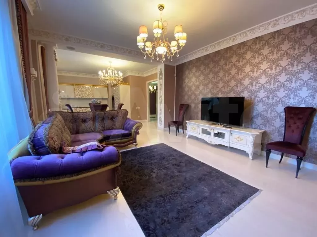 3-к. квартира, 140 м, 3/5 эт. - Фото 0