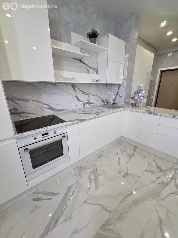 2-комнатная квартира: Киров, улица Монтажников, 19 (57.8 м) - Фото 1