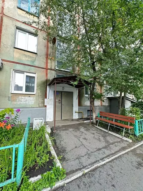 2-комнатная квартира: Омск, улица Фёдора Крылова, 10 (45.4 м) - Фото 0