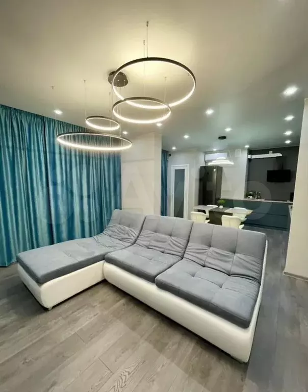 2-к. квартира, 70 м, 5/24 эт. - Фото 1