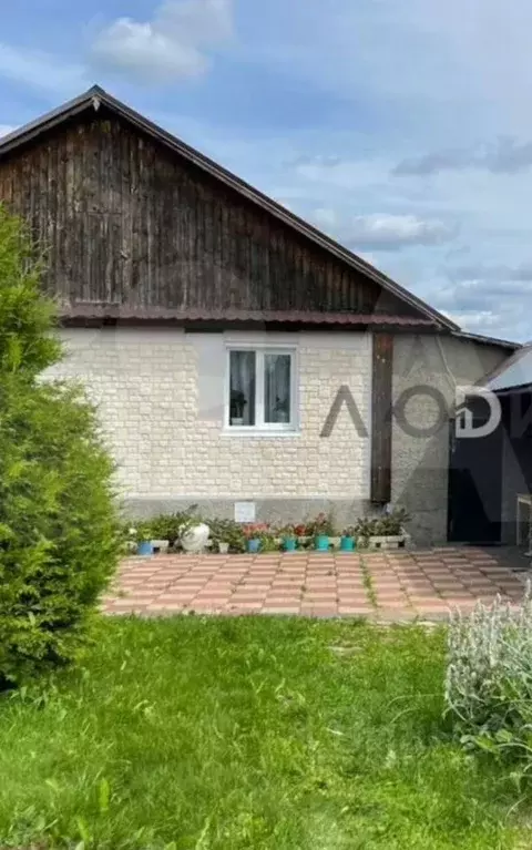 Дом в Кировская область, Оричевский район, Спас-Талицкое с/пос, с. ... - Фото 1