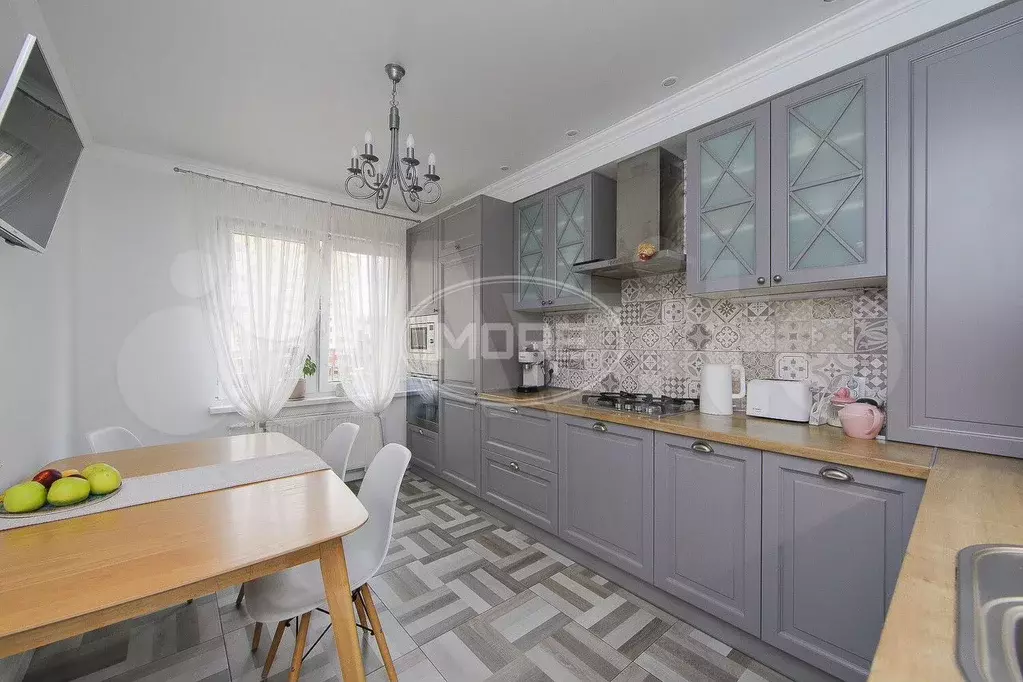 3-к. квартира, 78 м, 3/9 эт. - Фото 0