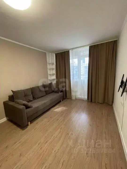 Студия Красноярский край, Красноярск ул. Карамзина, 18 (27.5 м) - Фото 1