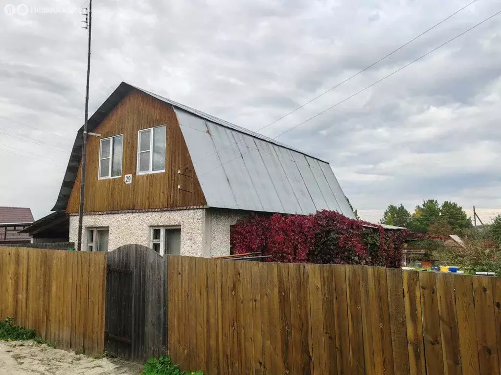 Дом в Свердловская область, Белоярский муниципальный округ, ... - Фото 1