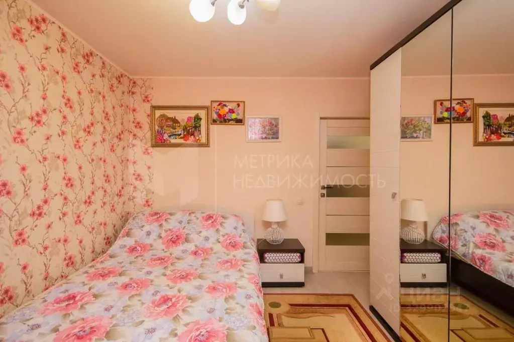 1-к кв. Тюменская область, Тюмень Олимпийская ул., 16 (33.6 м) - Фото 1