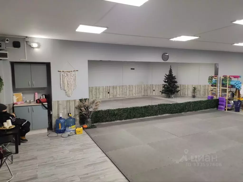 Помещение свободного назначения в Санкт-Петербург пос. Шушары, просп. ... - Фото 2
