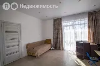 Дом в Заводоуковск, улица Виктора Важенина (105 м) - Фото 1