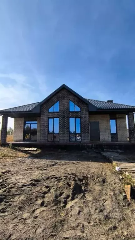 Дом в Татарстан, Лаишевский район, Никольское с/пос, с. Сапуголи, ... - Фото 1