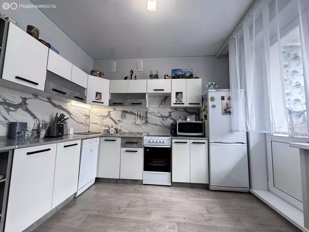 2-комнатная квартира: деревня Конёвка, Лесная аллея, 1к2 (67 м) - Фото 1