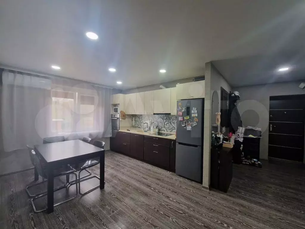 3-к. квартира, 60 м, 2/2 эт. - Фото 1
