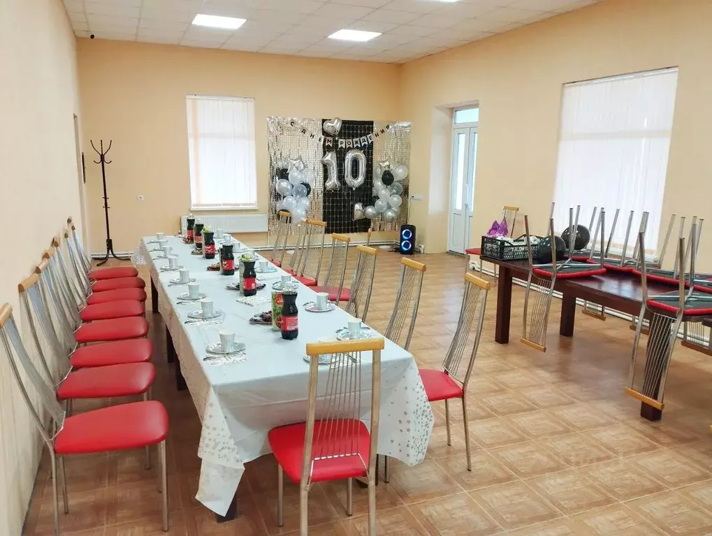 Торговая площадь в Ростовская область, Матвеево-Курганский район, с. ... - Фото 1