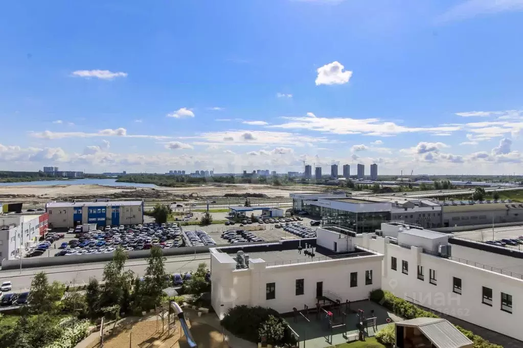 2-к кв. Тюменская область, Тюмень ул. Пожарных и Спасателей, 5к1 (70.9 ... - Фото 0