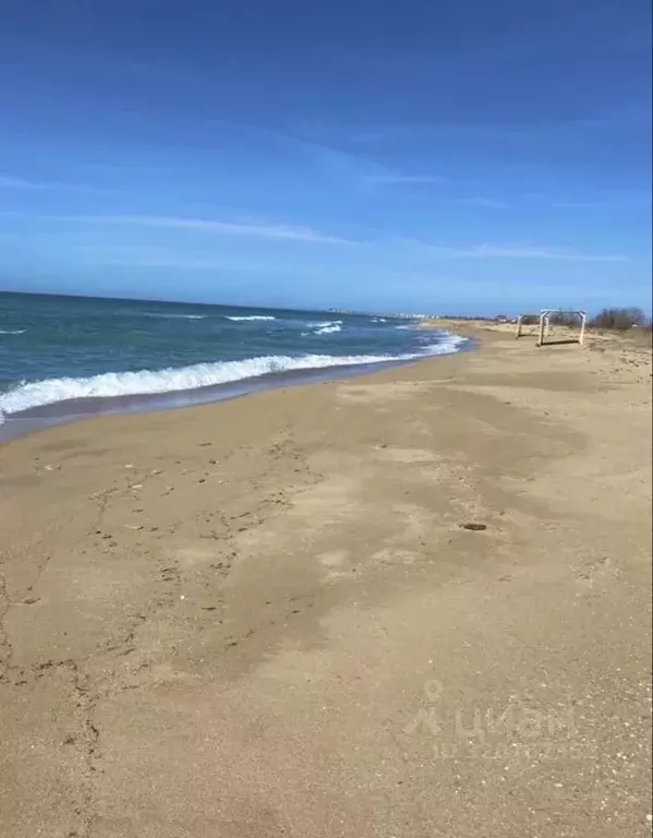 Участок в Крым, Сакский район, с. Штормовое  (6.0 сот.) - Фото 1