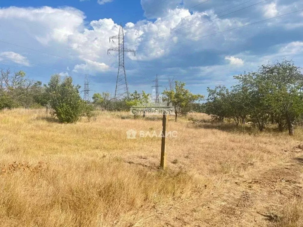 Участок в Крым, Керчь Степное-2 СПК, ул. Центральная (7.5 сот.) - Фото 1