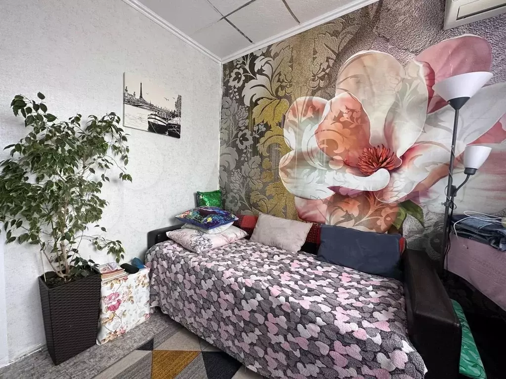 Комната 13,5 м в 1-к., 1/2 эт. - Фото 1