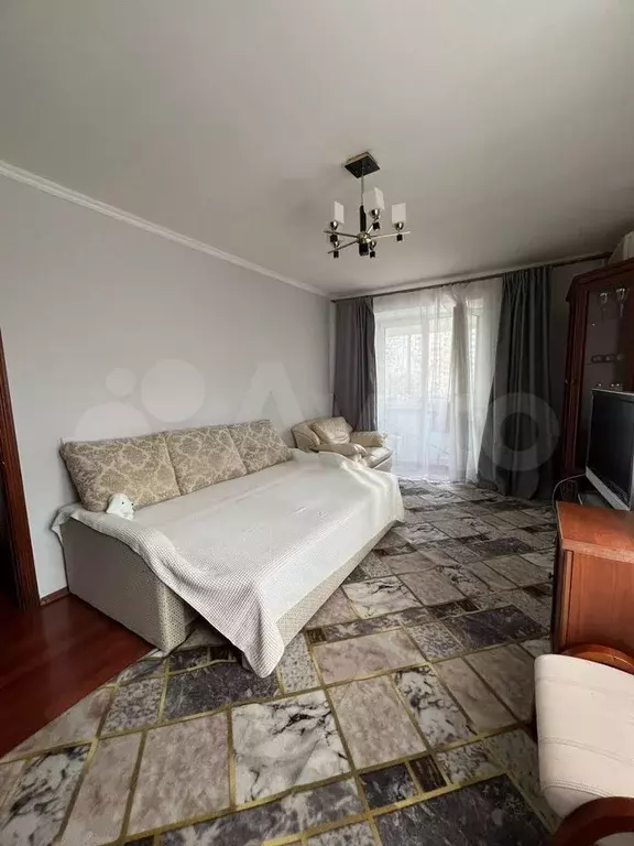 Комната 20 м в 3-к., 5/5 эт. - Фото 0