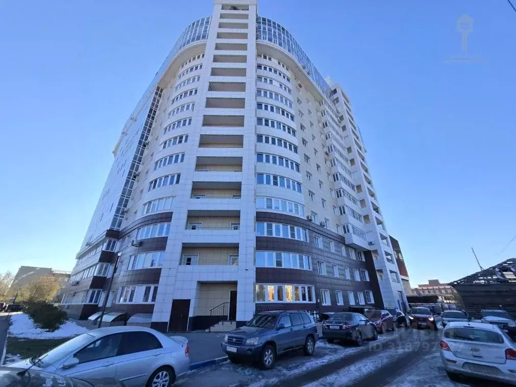 Помещение свободного назначения в Омская область, Омск Учебная ул., 20 ... - Фото 1