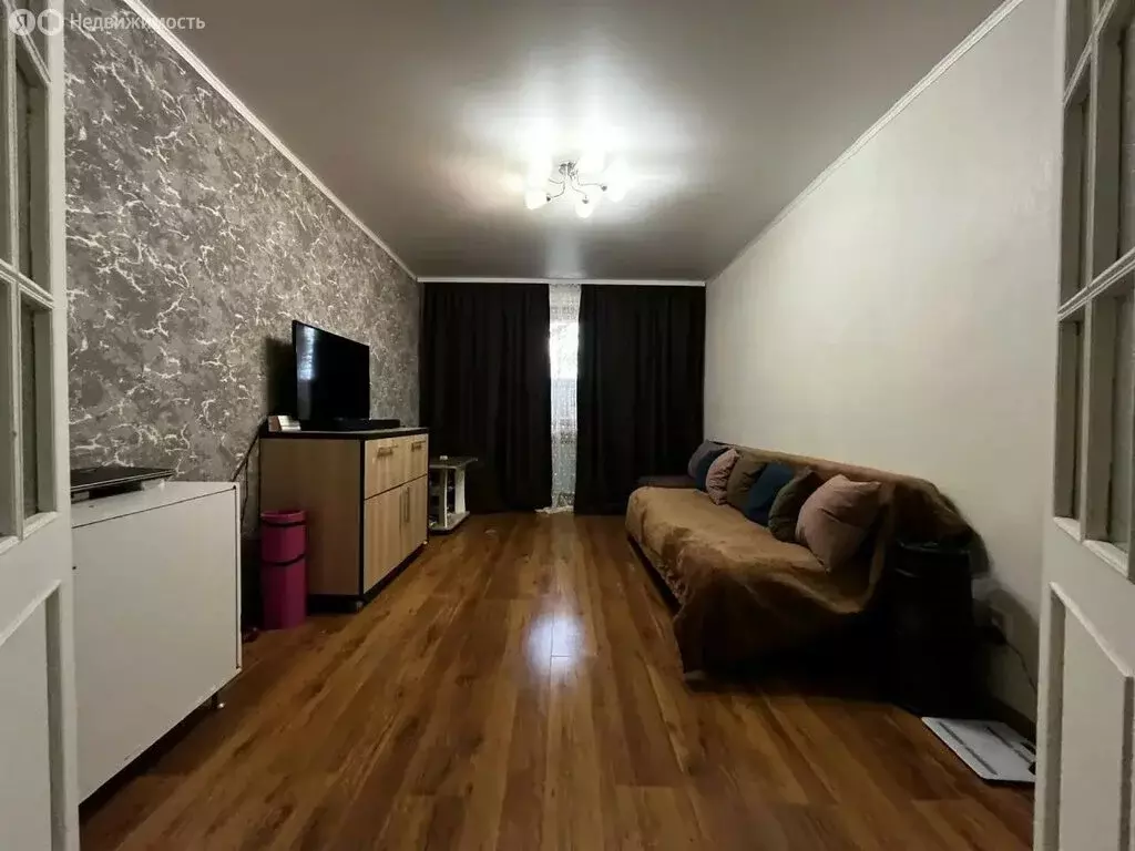 3-комнатная квартира: Астрахань, улица Яблочкова, 1А (55 м) - Фото 2