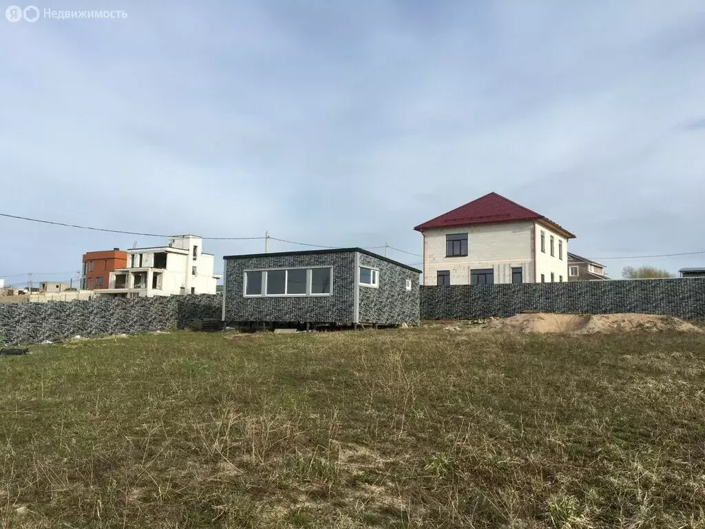 Участок в Аннинское городское поселение, деревня Пигелево (15 м) - Фото 1