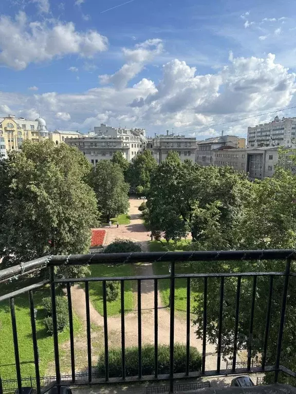 2-к кв. Санкт-Петербург Каменноостровский просп., 41 (53.0 м) - Фото 0