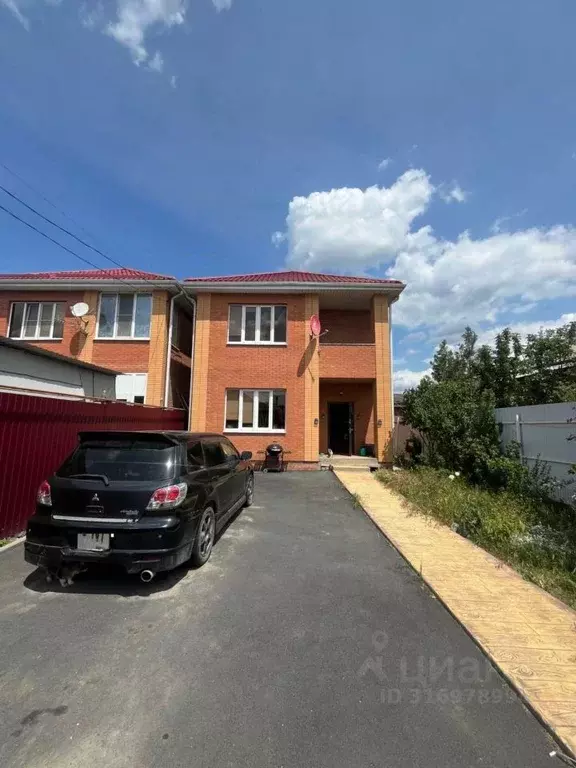 Дом в Ростовская область, Ростов-на-Дону Жасминовая ул., 11 (121 м) - Фото 0