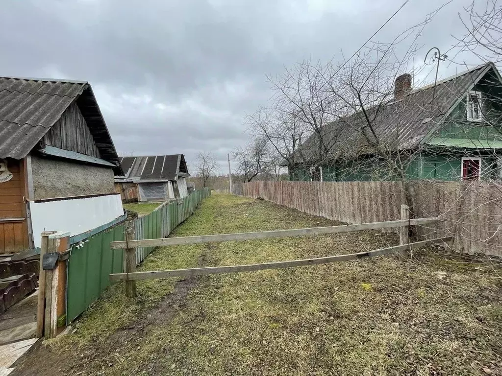 Участок в Псковская область, Великие Луки Литвиниховская ул., 17 (15.0 ... - Фото 1