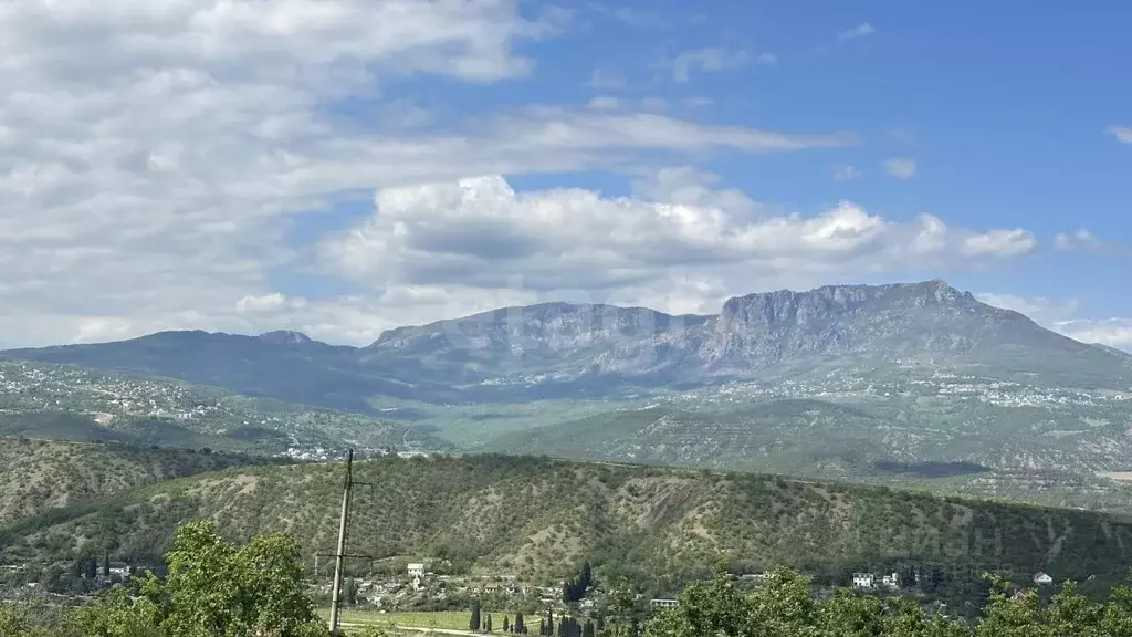 2-к кв. Крым, Алушта ул. 60 лет СССР (56.0 м) - Фото 0