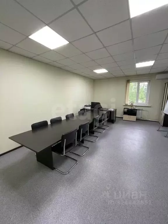 Склад в Омская область, Омск Чередовый мкр, ул. Санитарная, 24 (750 м) - Фото 1