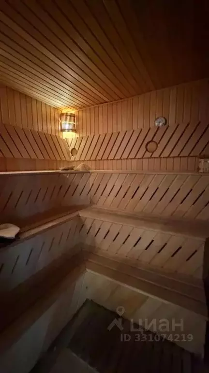 Дом в Новосибирская область, Новосибирск ул. Серафимовича, 60 (150 м) - Фото 2