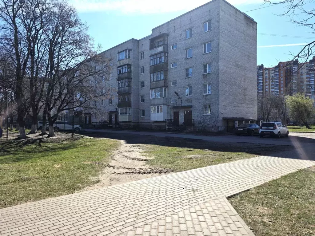 3-к кв. Ленинградская область, Кировск Молодежная ул., 6 (59.5 м) - Фото 2