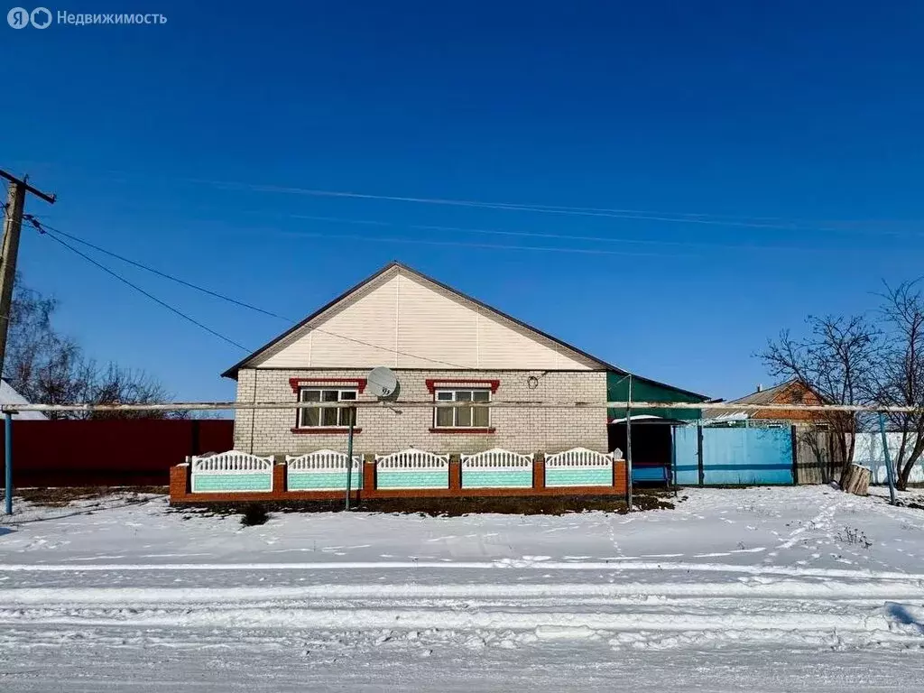 Дом в село Ольховатка, Центральная улица, 87 (104 м) - Фото 2
