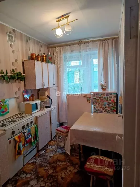 3-к кв. Нижегородская область, Семенов ул. Тургенева, 22 (58.6 м) - Фото 1