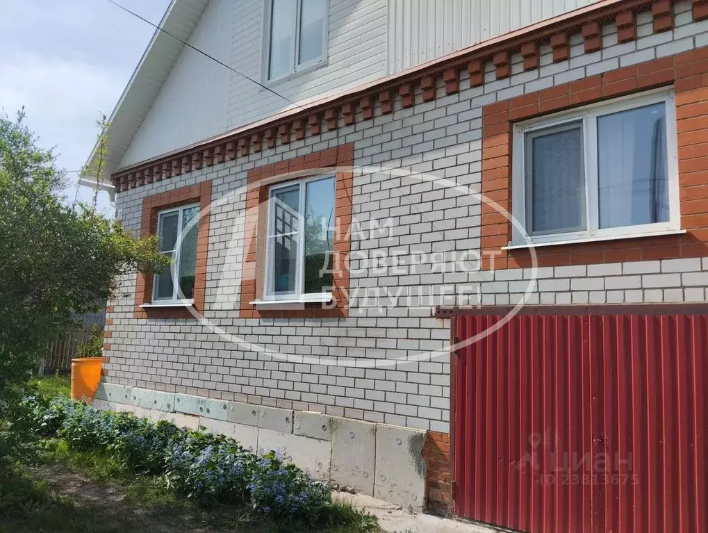 Дом в Удмуртия, Можга Можгинский район, ул. Сабурова (120 м) - Фото 0