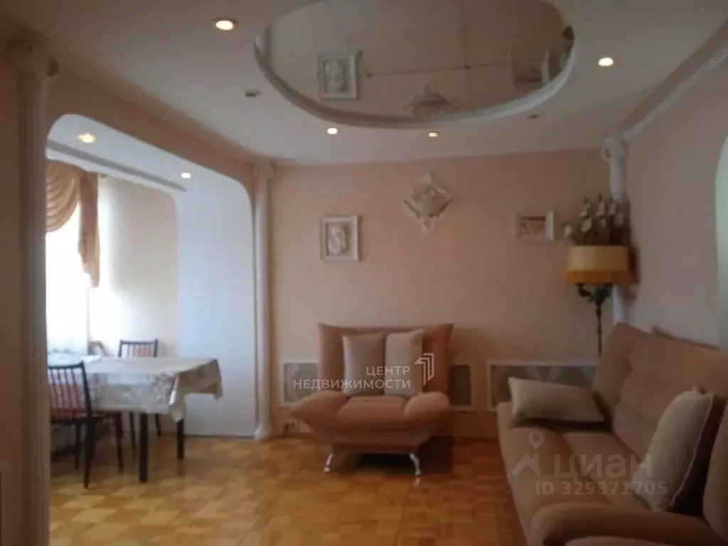 3-к кв. Татарстан, Казань ул. Серова, 17 (70.4 м) - Фото 2