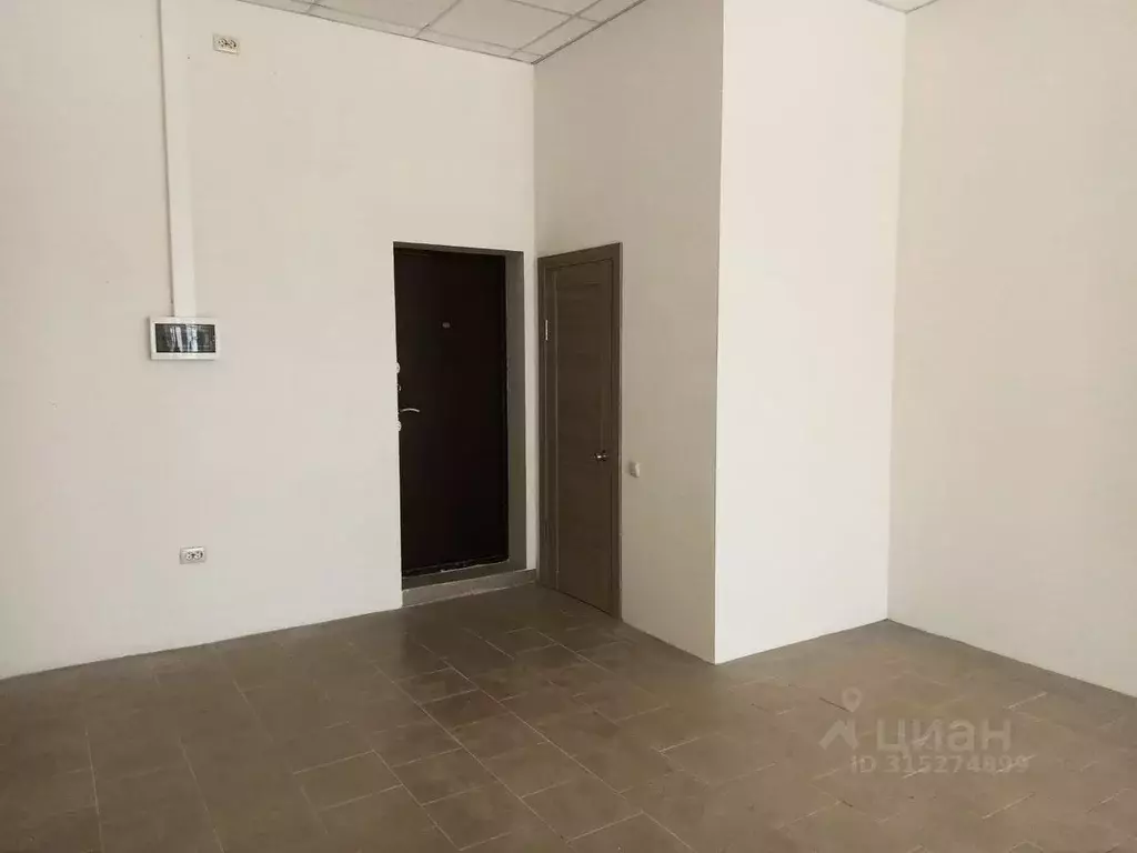 Торговая площадь в Крым, Симферополь ул. Козлова, 64А (62 м) - Фото 0
