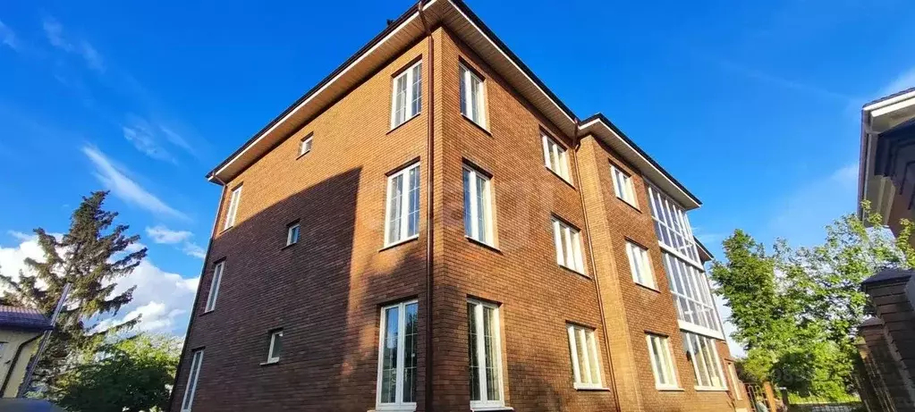 Дом в Тульская область, Тула Гусеничный пер., 18 (888 м) - Фото 1