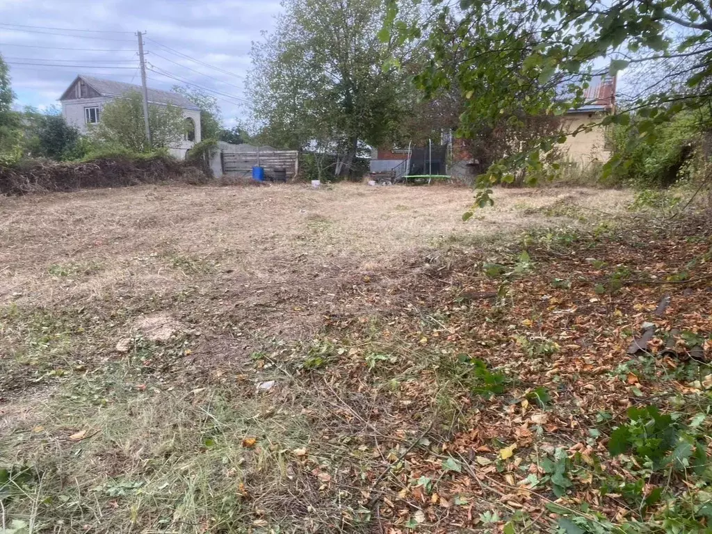 Участок в Адыгея, Майкоп проезд 22-й, 12 (5.0 сот.) - Фото 1